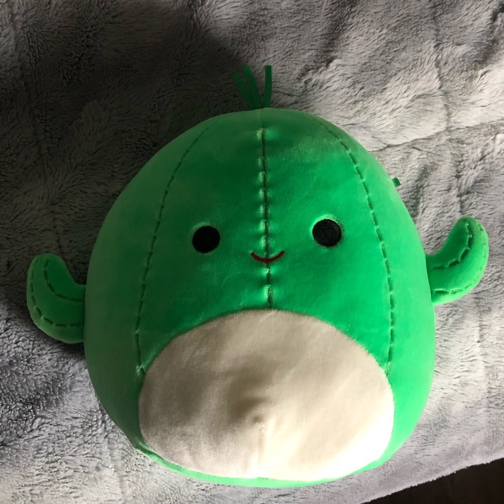 Squishmallow 8”